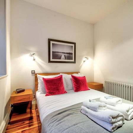 Sumptuous 2Br Apt Next To Edinburgh Castle! エクステリア 写真